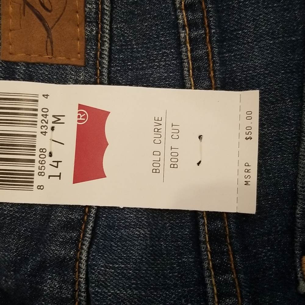 Jeans - Picture 5 of 6